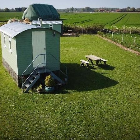 Hotel Maple Hut Four Acre Farm Aylsham Exterior foto