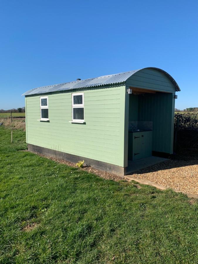 Hotel Maple Hut Four Acre Farm Aylsham Exterior foto