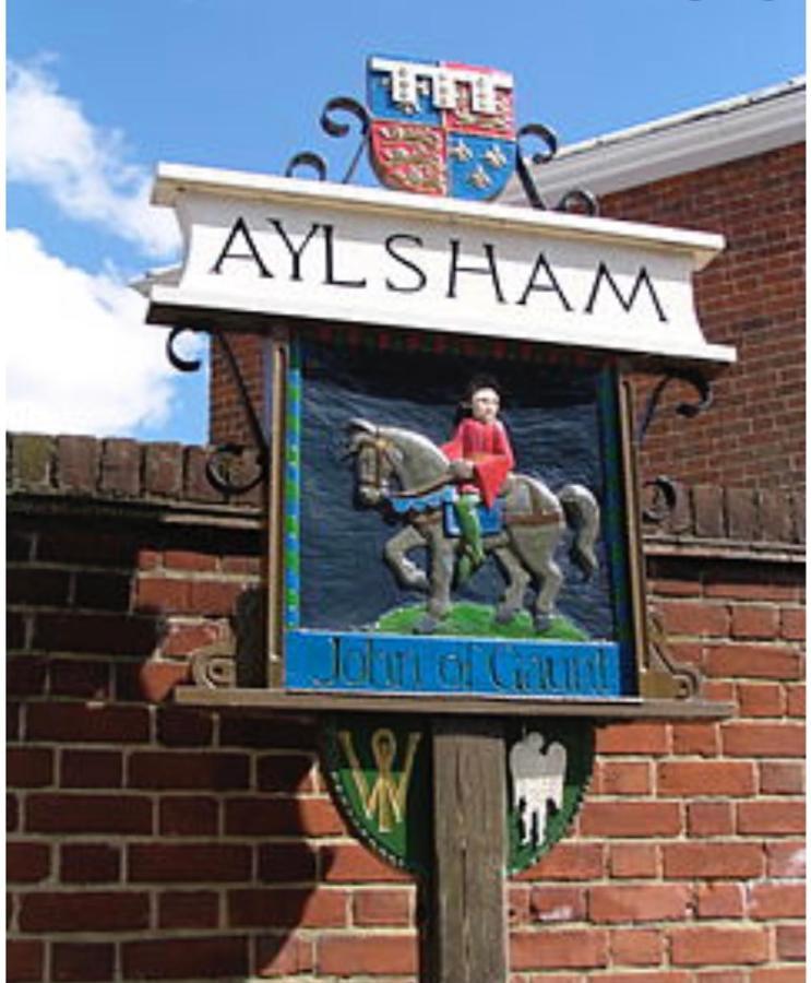 Hotel Maple Hut Four Acre Farm Aylsham Exterior foto